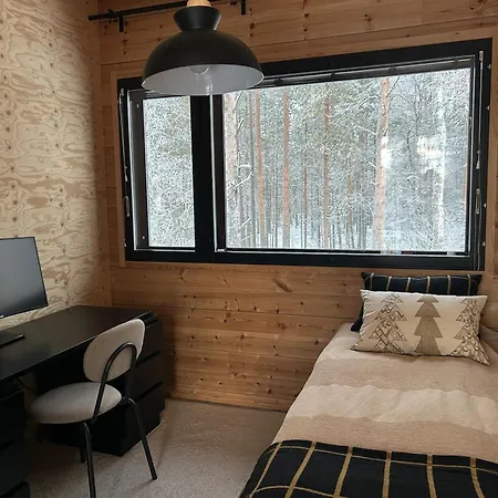 Parkkipaikalla Upealla Alueella Cassa Laurassa Rovaniemellae *
